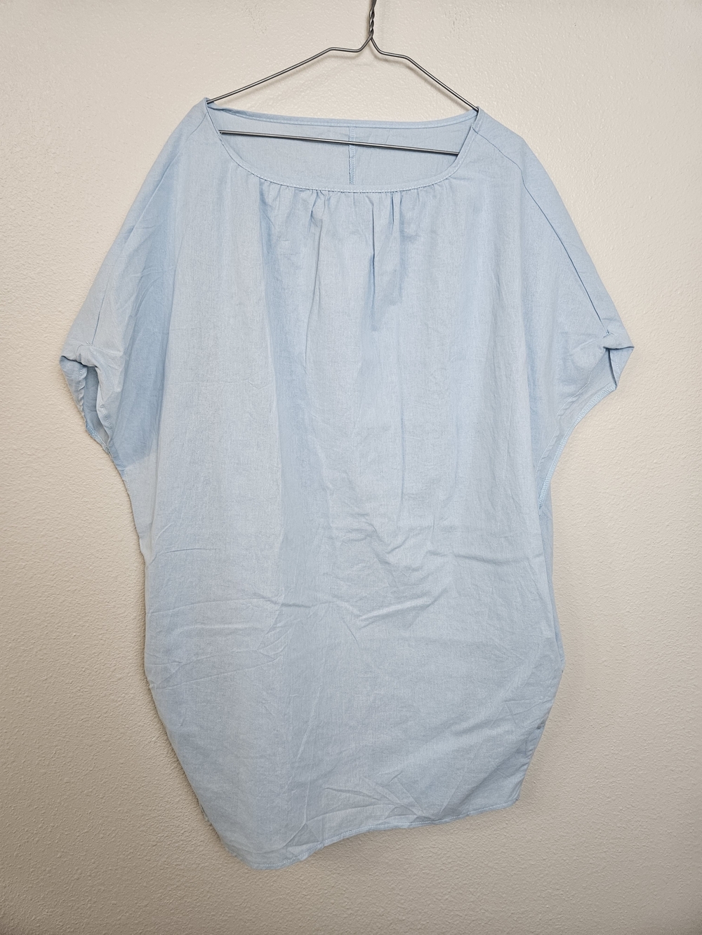Light Blue Women's Scoop Neck Tunic Top Size L